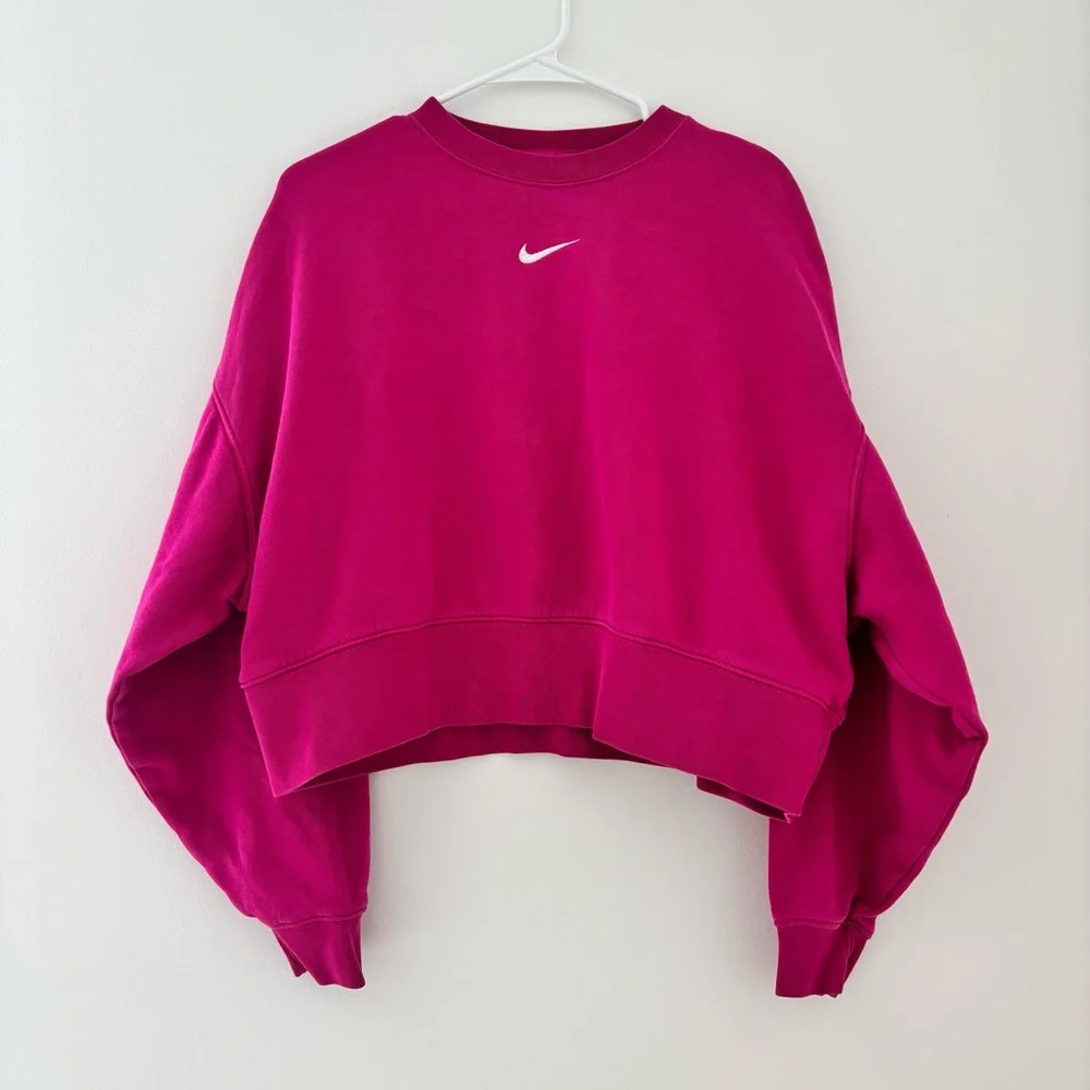 Nike Sportswear Collection Essentials Women's Oversized Fleece Crew Sweatshirt